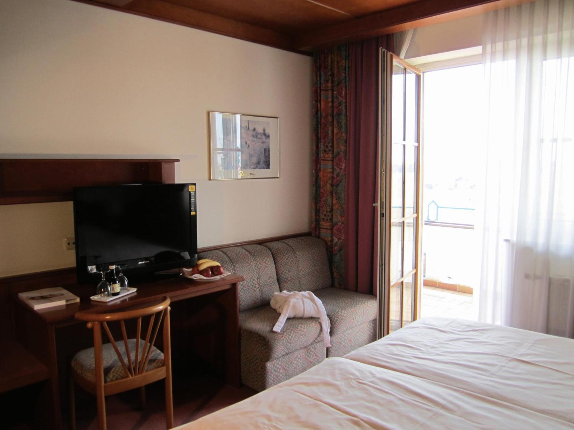 Komfort-Hotel Stockinger Ansfelden Bagian luar foto