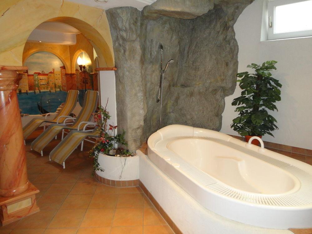 Komfort-Hotel Stockinger Ansfelden Bagian luar foto