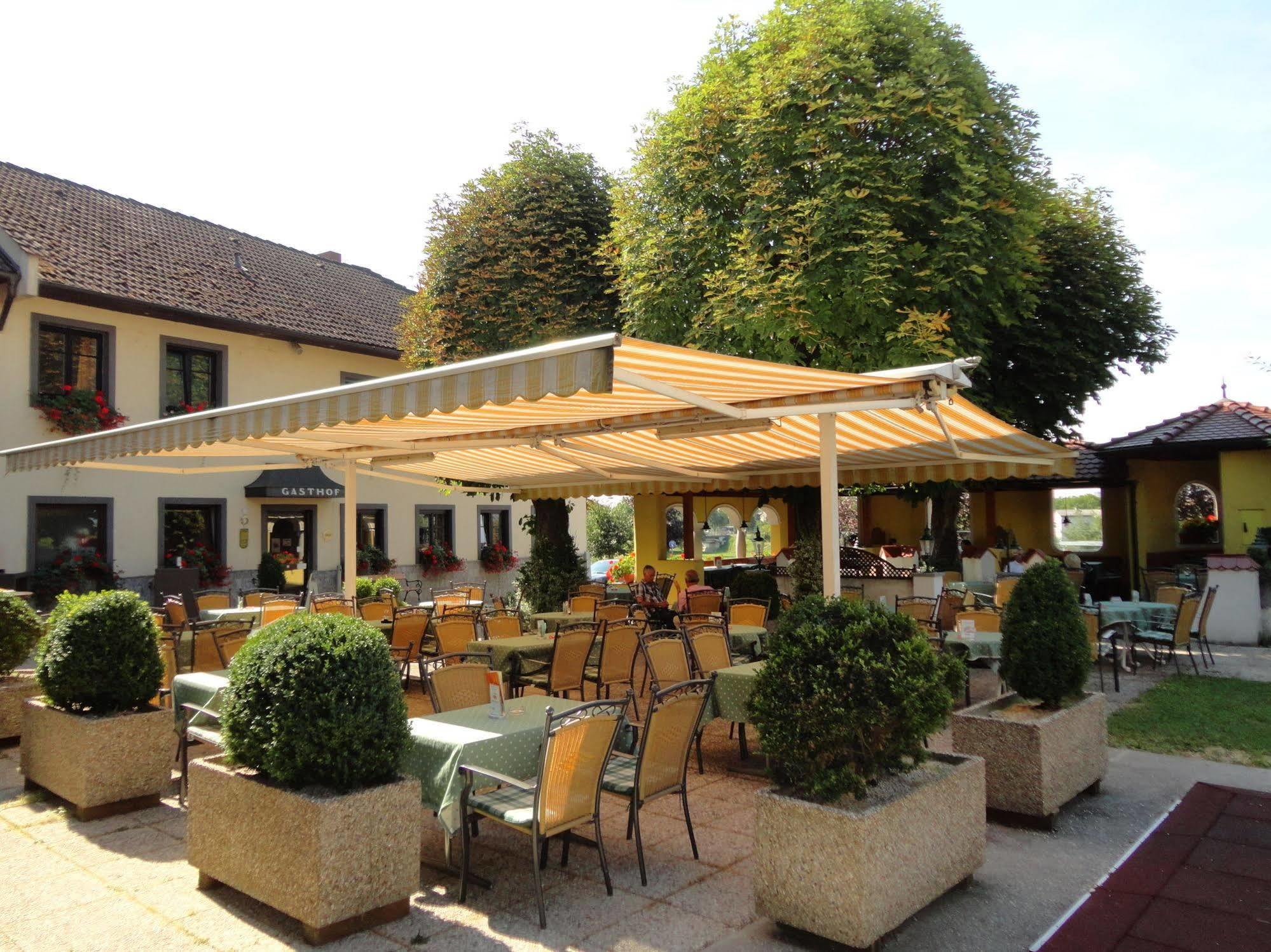 Komfort-Hotel Stockinger Ansfelden Bagian luar foto