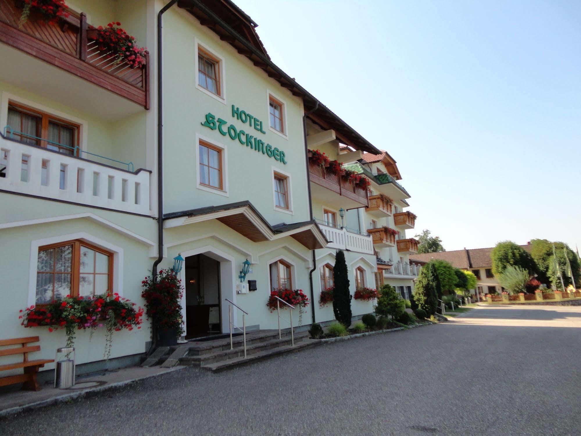 Komfort-Hotel Stockinger Ansfelden Bagian luar foto